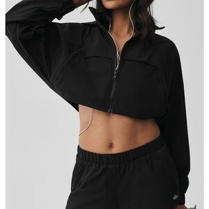 Alo Black Cropped Zip-Up Jacket playmaker